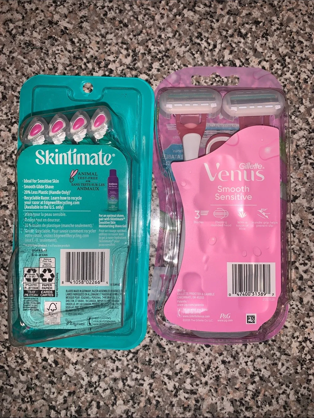 Gillette Venus Smooth Sensitive & Skintimate Sensitive Disposable Razors 7 Pack